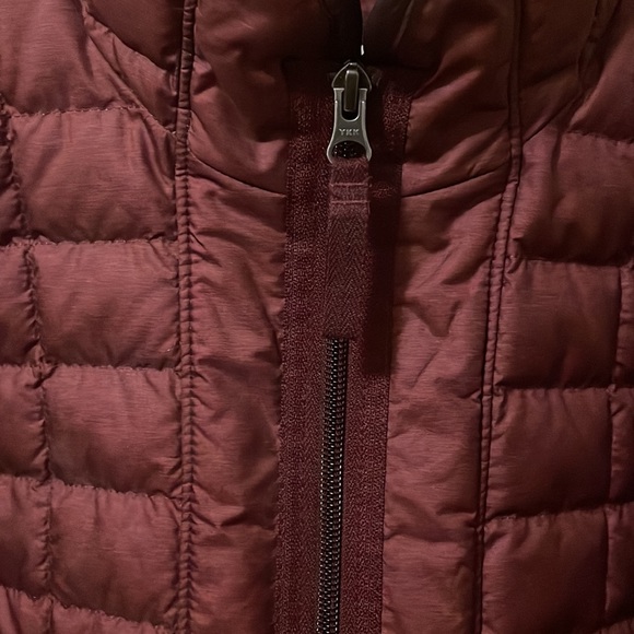 NORTH FACE Primaloft Jacket - Picture 3 of 8